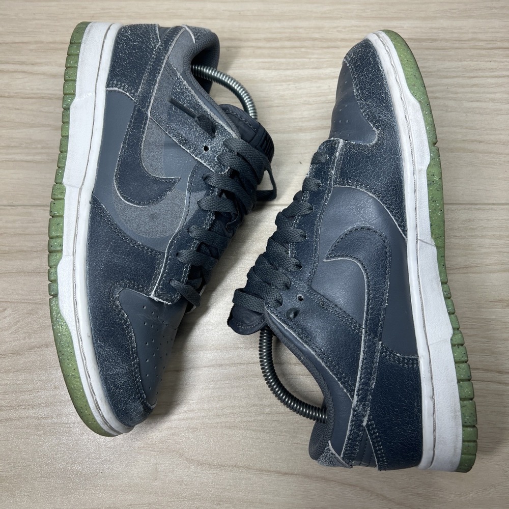 Nike Dunk Low Retro 2022 Halloween Iron Grey Scream Green‎ DQ7681-001 Men's 7 - Picture 2 of 10
